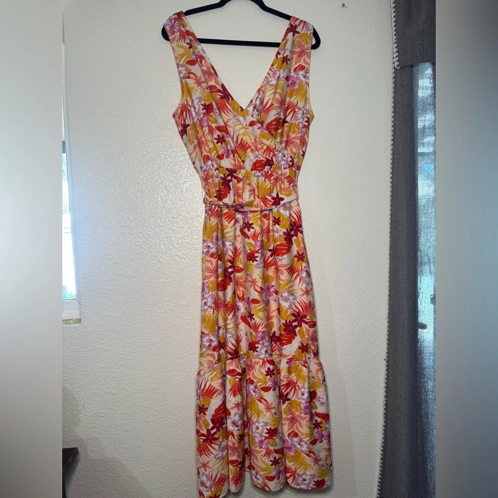 Lush Floral V‑Neck Maxi Dress in Pink, Yellow & Red
